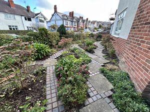 Photo 28- click for photo gallery